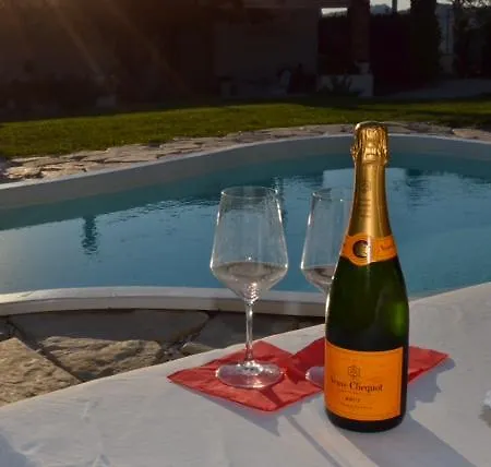 Tamara Country & 4* Montefiore Conca