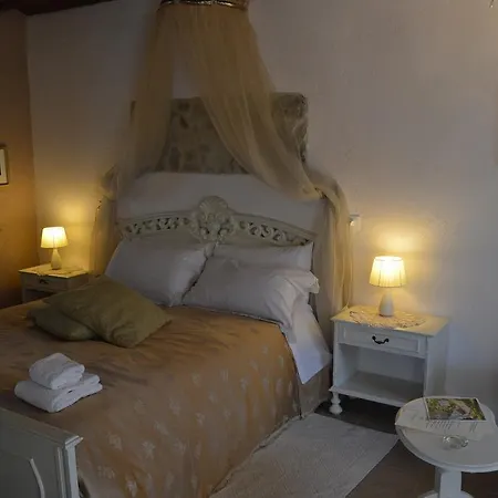 Oda ve Kahvaltı Tamara Country & 4*