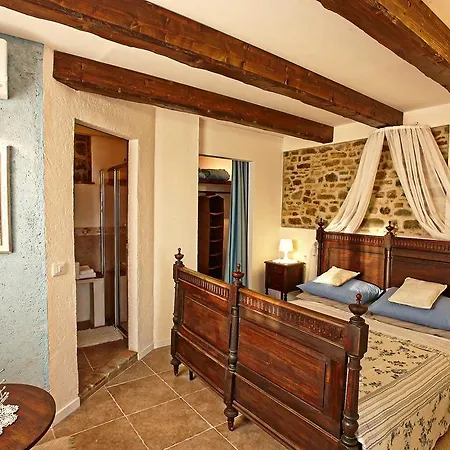 Oda ve Kahvaltı Tamara Country & 4*