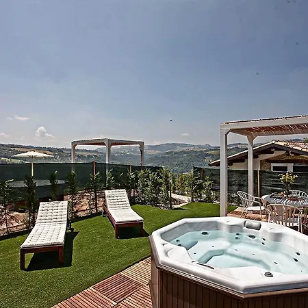 Oda ve Kahvaltı Tamara Country & 4*