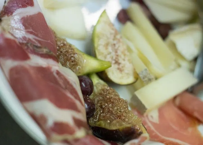 Nocleg ze śniadaniem Tamara Country & 4*