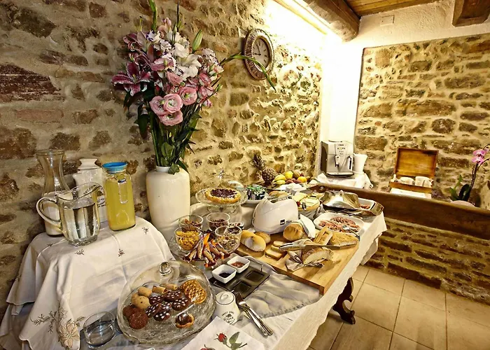 Nocleg ze śniadaniem Tamara Country & Montefiore Conca