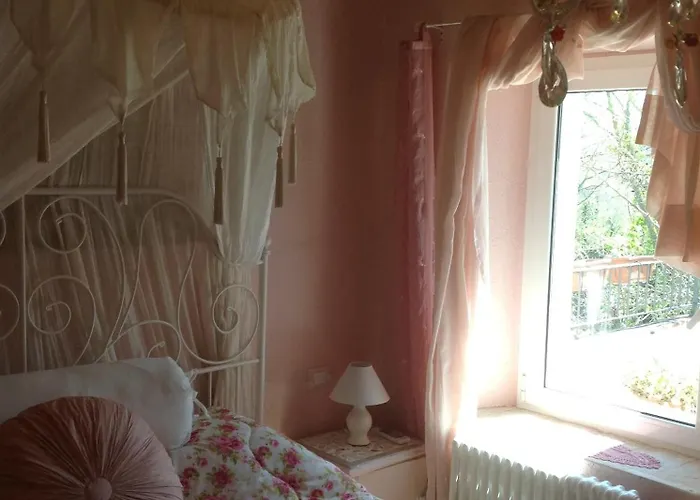 Nocleg ze śniadaniem Tamara Country & 4*