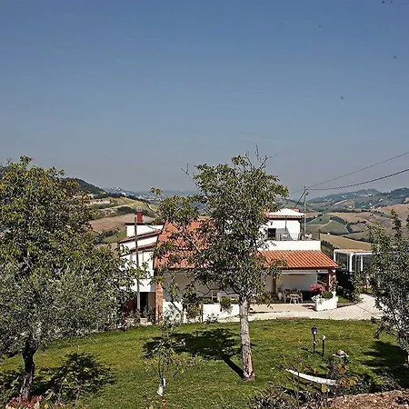 Bed & Breakfast Tamara Country & 4*