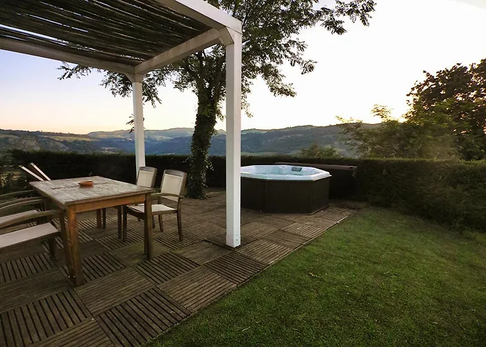 Tamara Country & 住宿加早餐酒店 4*