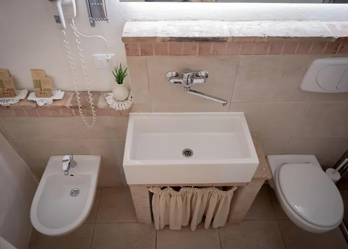 Tamara Country & 4* Montefiore Conca