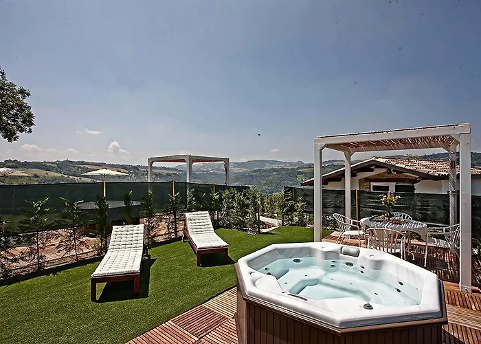 住宿加早餐酒店 Tamara Country & 4*